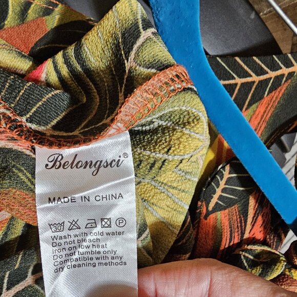 Tropical Leaf Print Sleeveless Jumpsuit With Asymmetrical Hem & Adjustable Strap - Picture 9 of 9